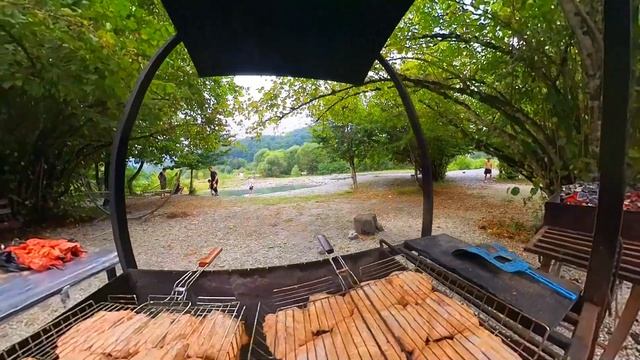 Усадьба-база отдыха рядом с Красной Поляной. Детская и спортивная площадка. Гамак, кафе, шашлык,рек смотреть онлайн