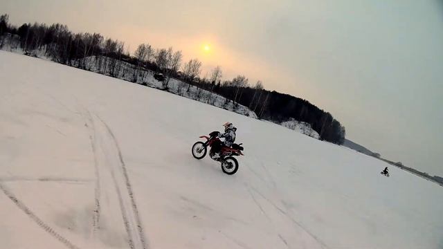 Покатушки на льду смотреть онлайн