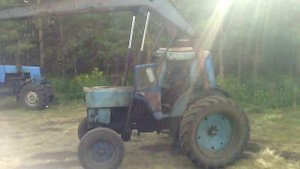Старый стогомет в работе мтз-80 RUSSIAN TRACTORS