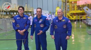 Экипажи МКС-54/55 провели контрольный осмотр космического корабля «Союз МС-07»