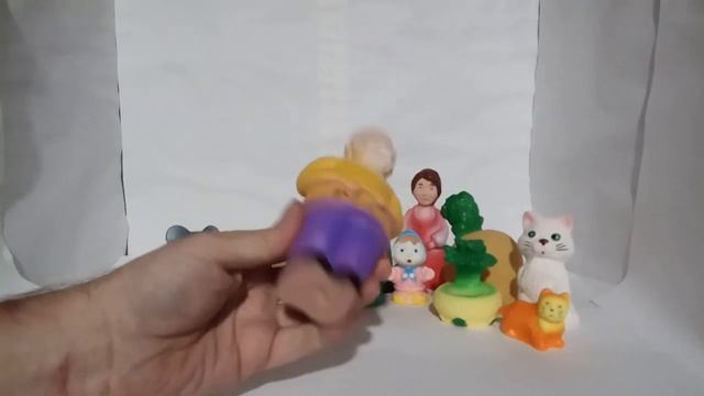 Сравниваем 2 набора фигурок сказки Репка смотреть онлайн