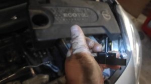Проверка уровня жидкости гидроусилителя руля и долив Opel Meriva B дизель 1.3