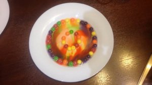 Скителс Челлендж радуга на тарелке, Skittels challenge rainbow on the plate