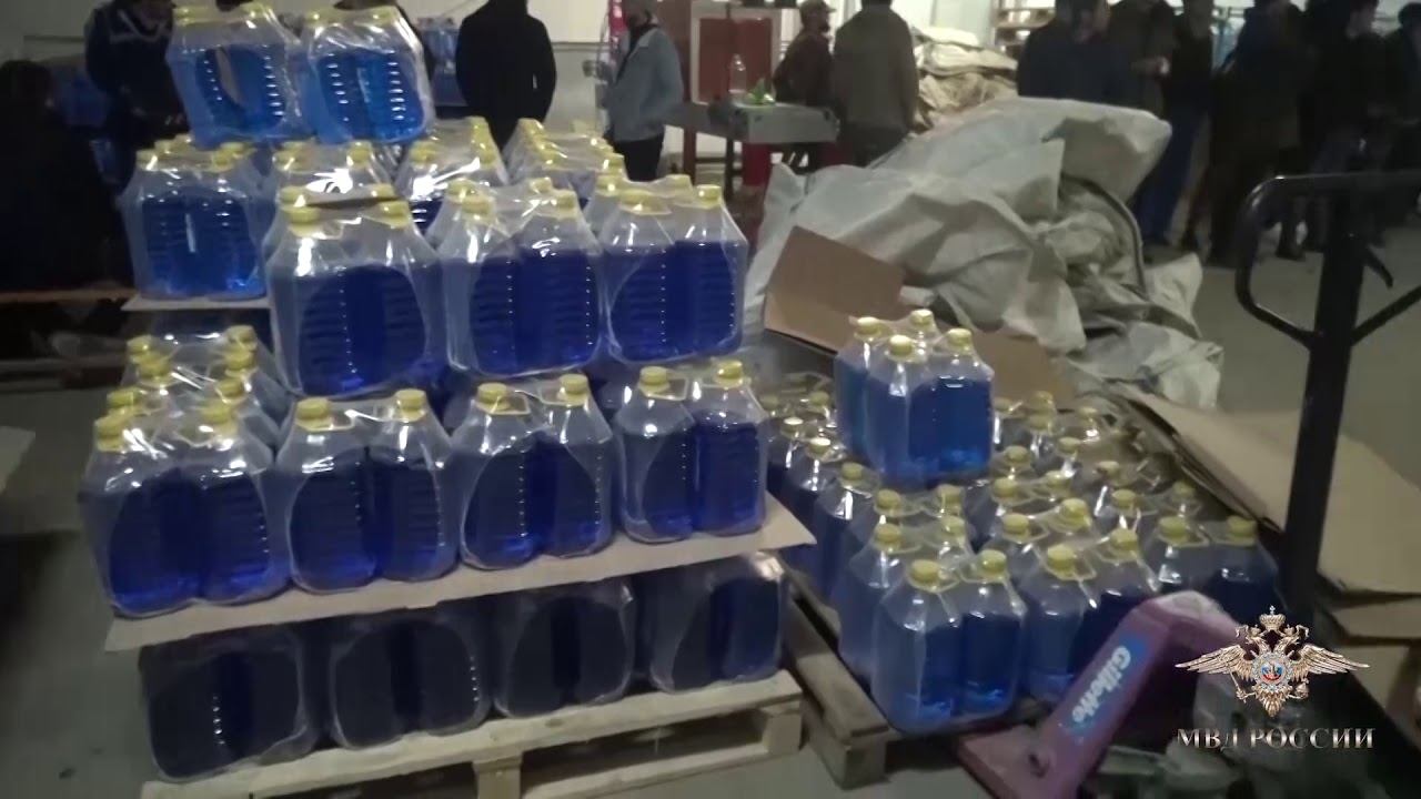 Подпольный завод по производству газировки закрыли Подмосковье.