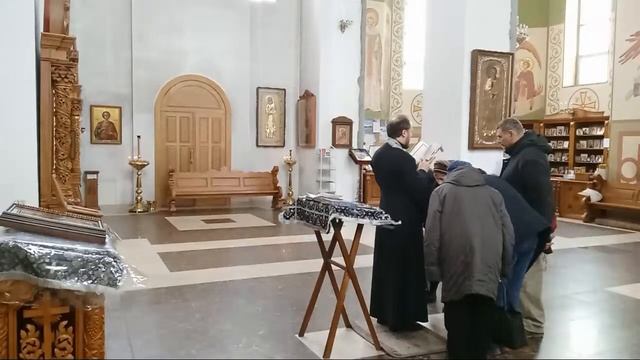 16.03.2023 Молебен о здравии со чтением акафиста Божией Матери ради иконы Ея "Воспитание" смотреть онлайн