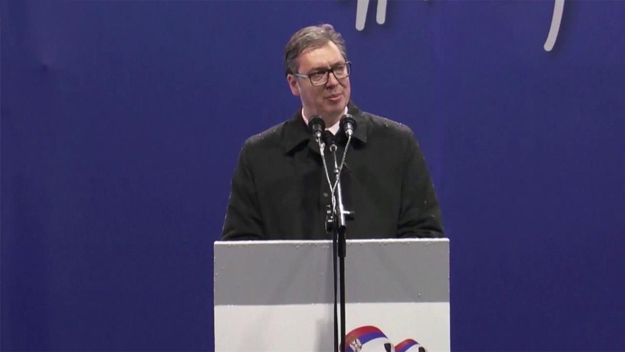 На фоне столкновений в Косово президент Сербии привел армию в состояние максимальной готовности