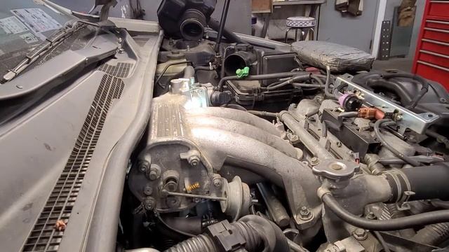 HYPERLAPSE VIDEO | TOYOTA CAMRY VALVE COVER GASKET | HOW TO CHANGE OIL | VIN DADI | VNATION смотреть онлайн