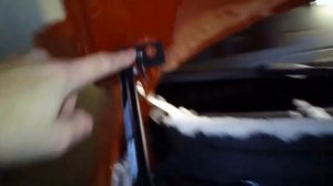 Установка газовых упоров капота лифан х70