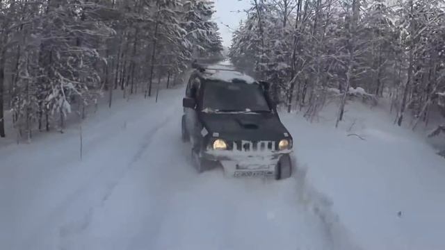 Suzuki Jimny/Бешанный пыжик/4X4 смотреть онлайн