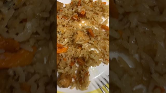 На ужин-Плов и помидоры черри.?#лайфстайлблог #лайф #блоггер #едимвкусно #осень? #ужиндома? #еда