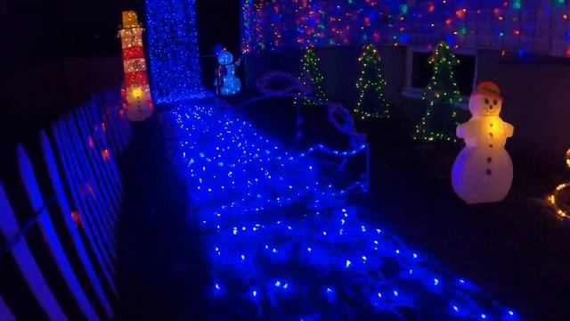 ☃НАШЛИ украшенный ДОМ!!!☃ РОЖДЕСТВО ? и НОВЫЙ ГОД в АМЕРИКЕ! смотреть онлайн