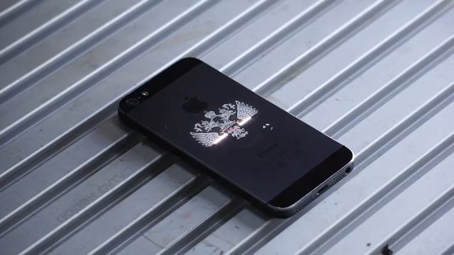 Гравировка на телефоне | Лазерный гравер Булат | tdbulat.ru смотреть онлайн