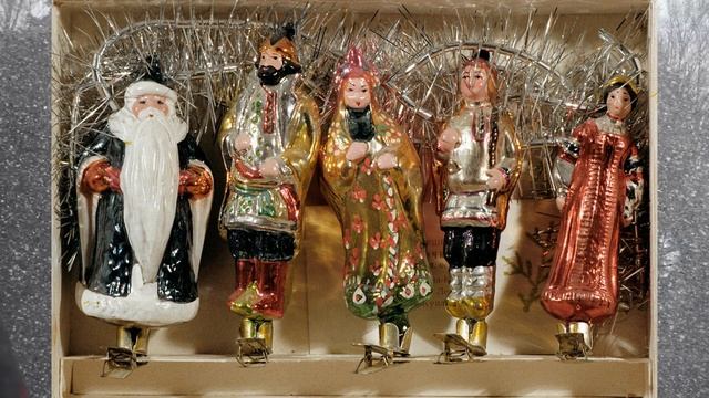 Советские новогодние игрушки  Ёлочные старинные украшения времен СССР