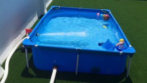 Depuradora Bestway 58497 y piscina  Bestway 1,50 x 2,10 x 43 cm ( 1.100 litros )