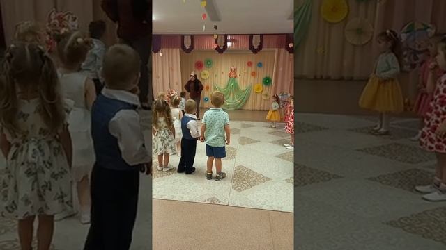 осень.первый утренник смотреть онлайн