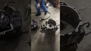 Ford Escape 2.3L 4WD CD4E снятие колокола