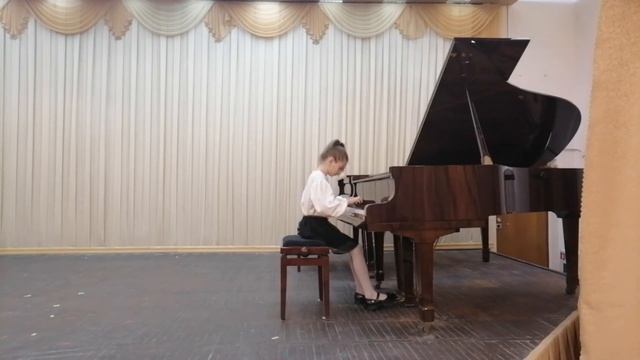 Ледяева Милена МБУ ДО ДШИ г. Отрадный, Самарская обл. Н. Торопова «Токката»