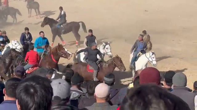 Абдусалом полвон бузкаши нохияи Деваштич гулобод смотреть онлайн