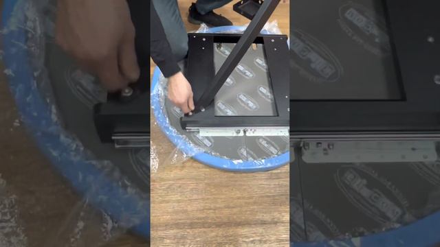 Сборка стола Грация смотреть онлайн