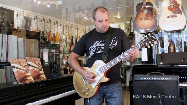 Gear Review Gibson Les Paul Deluxe Gold Top смотреть онлайн