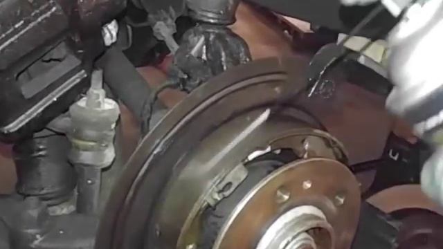 Mercedes ML320 Emerency Hand Brake Babble 2 4 18 смотреть онлайн