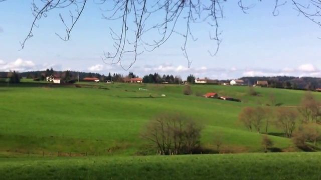 Жизнь во Франции. Интересные  дома в местной деревне.