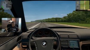 Дорога из города в деревню на BMW 7 E38 в City Car Driving