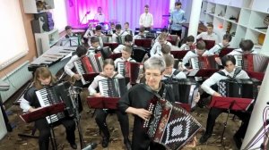 Е.Дербенко - Праздник - оркестр баянов ДШИ 6 им Е. Ф. Светланова