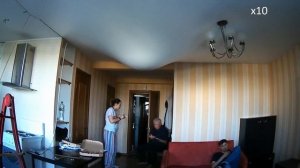 Затопили натяжной потолок | Как слить воду.