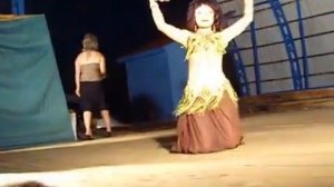 Восточный танец под песню Tarkan Dudu !