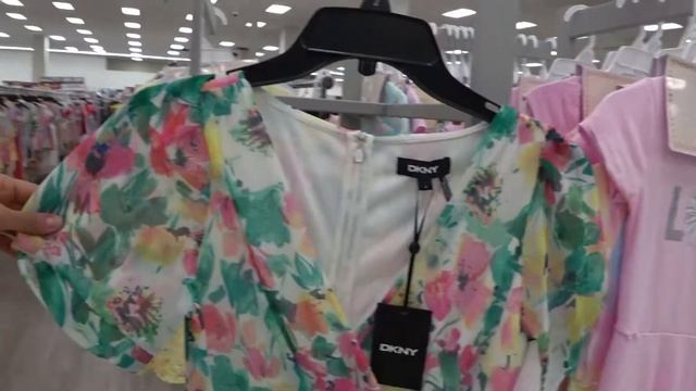 Бренды за копейки. Цены на одежду в США. Налоги в Америке. смотреть онлайн