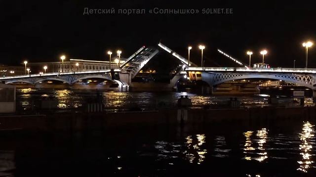 Санкт-Петербург. Развод Благовещенского моста