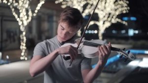 DANCE MONKEY - STREET VIOLIN PERFORMANCE