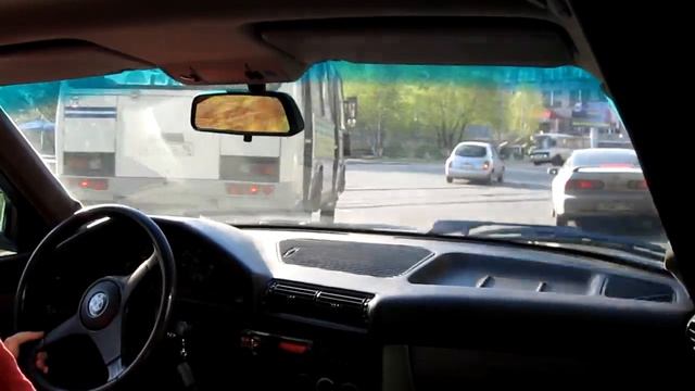 BMW E34 - городская езда