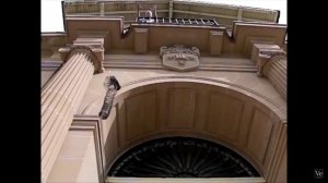 падающая пружина