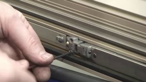 Монтаж фурнитуры Roto AluVision на створку