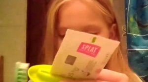 Что делать. Если зубы жёлтые ???))