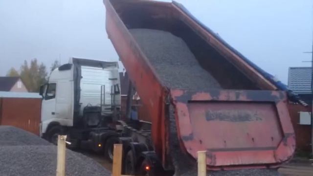 Привезли щебень 5-20 смотреть онлайн