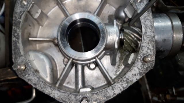 Про пятно контакта. Способы настройки зацепления шестерен главной передачи. смотреть онлайн