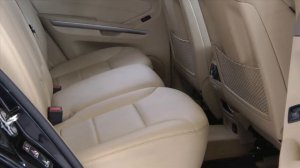 Mercedes-Benz ML 300 CDI 4MATIC BlueEFFICIENCY *Vollausstattung*