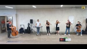 Классика в метро. Ансамбль «Moon Eclipse» в начале осени
