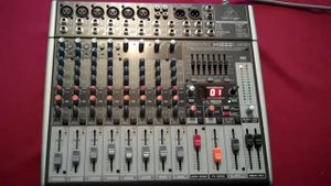 Behringer Xenyx X1222USB Mixer