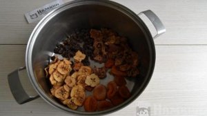 Компот из сушеных яблок, кураги и мяты
