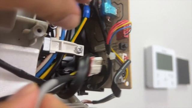 Разборка, сборка и подключение к кондиционеру AUX prime Inverter ASW-H09A4/FP-R1DI шлюза ONOKOM AUX