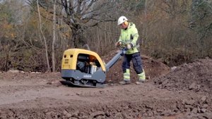 Реверсивная виброплита Atlas Copco Husqvarna LG 400