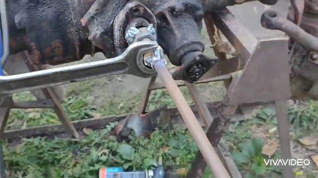 Як я витягував палець (ось качения) з передньої балки та переднього моста МТЗ 82 смотреть онлайн