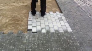 Укладка брусчатки механизированным методом