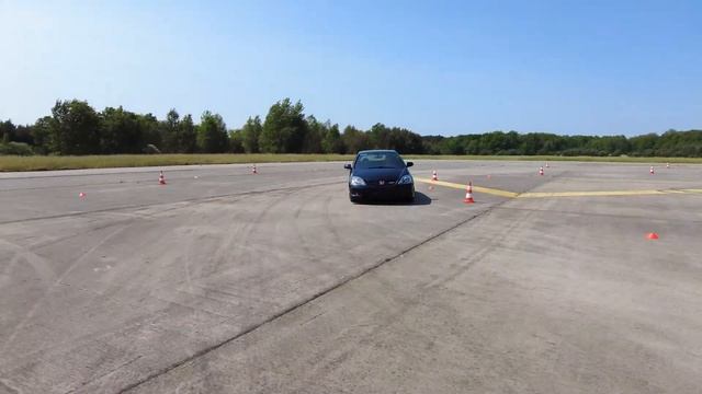 Honda Civic Type R EP3 - Je lepší než FN2? - TEST Auta смотреть онлайн