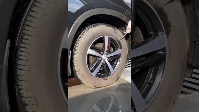 Клиент даже не думал что можно почистить шины колёс! смотреть онлайн