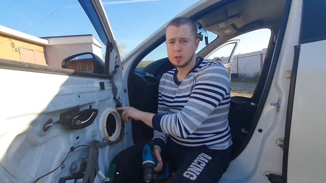 Инструкция о замене штатных динамиков Рено Флюенс смотреть онлайн